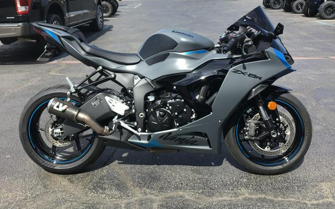 2025 KAWASAKI NINJA ZX-6R
