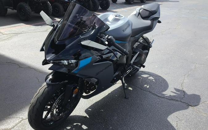 2025 KAWASAKI NINJA ZX-6R