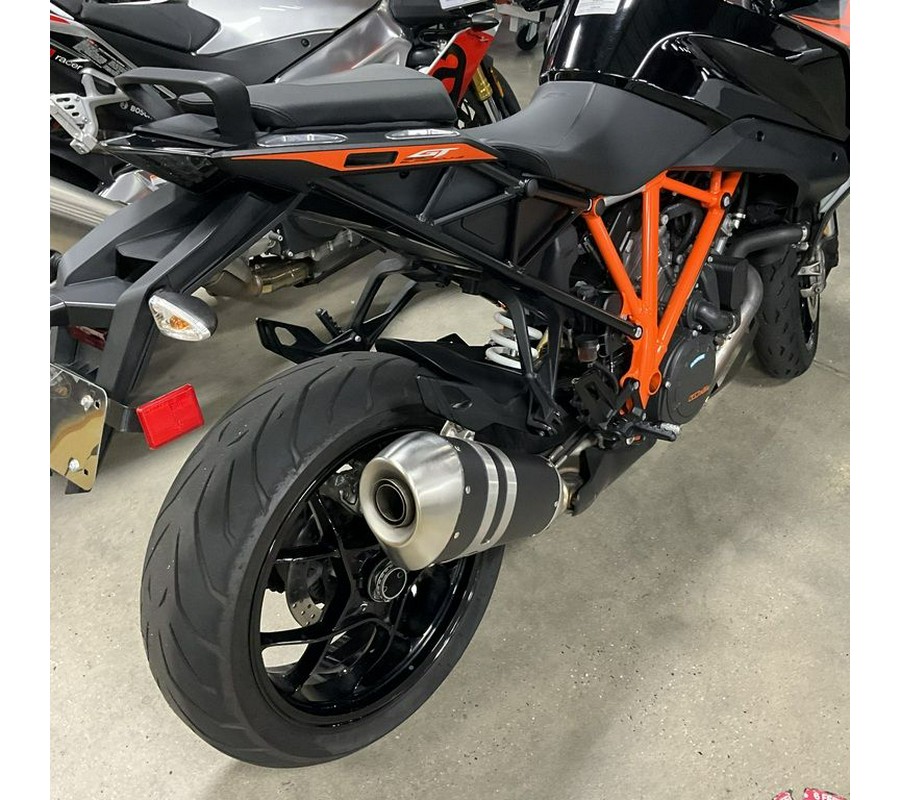 2019 KTM 1290 Super Duke GT