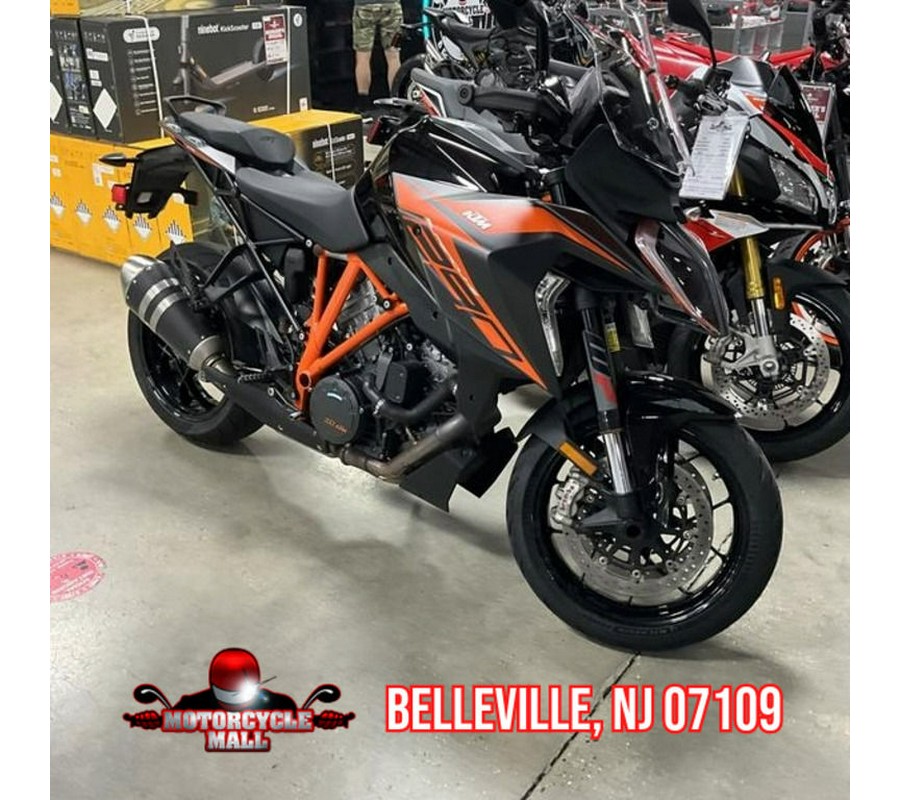 2019 KTM 1290 Super Duke GT