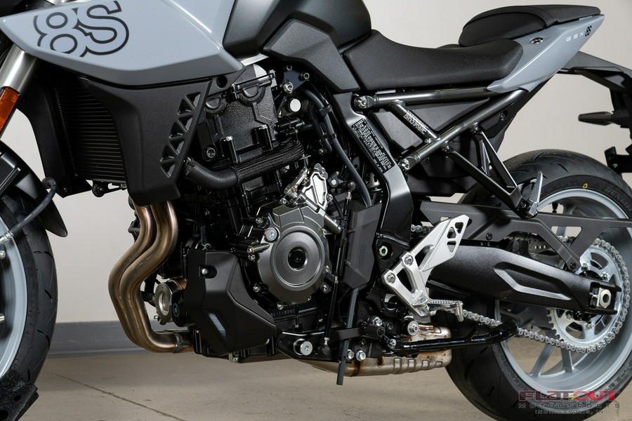 2024 Suzuki GSX-8S