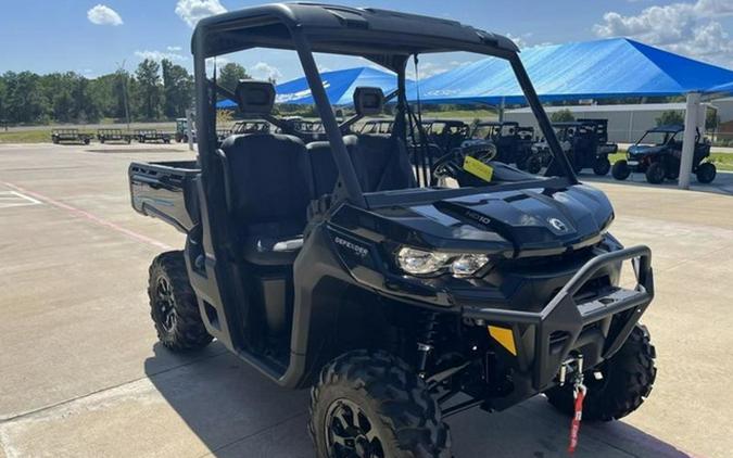 2024 Can-Am Defender XT HD10