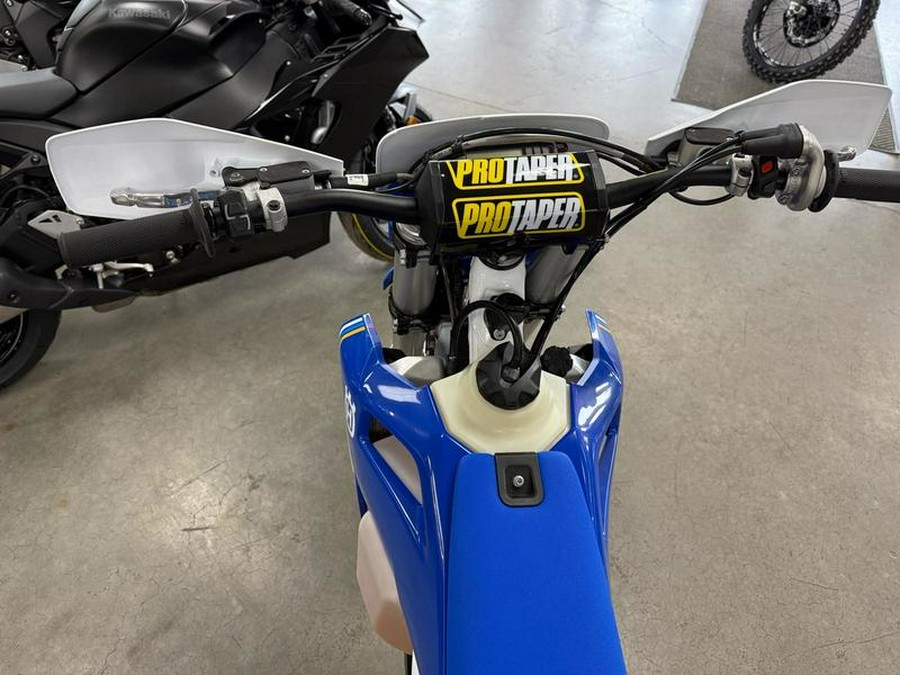 2025 Husqvarna® TE 300 Heritage