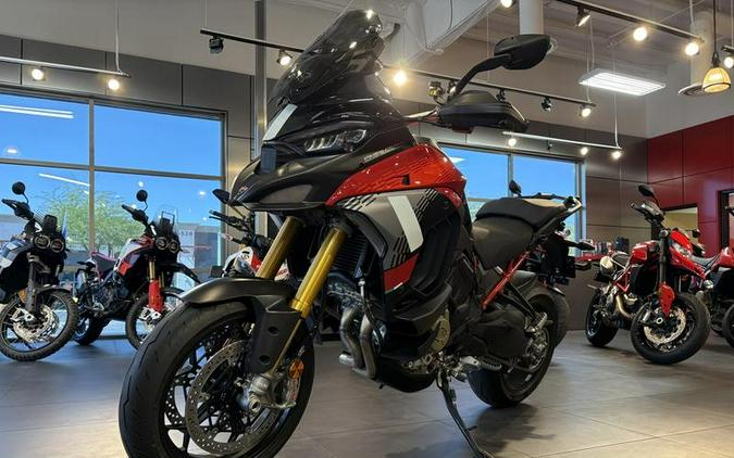 2025 Ducati Multistrada V4 Pikes Peak Livery