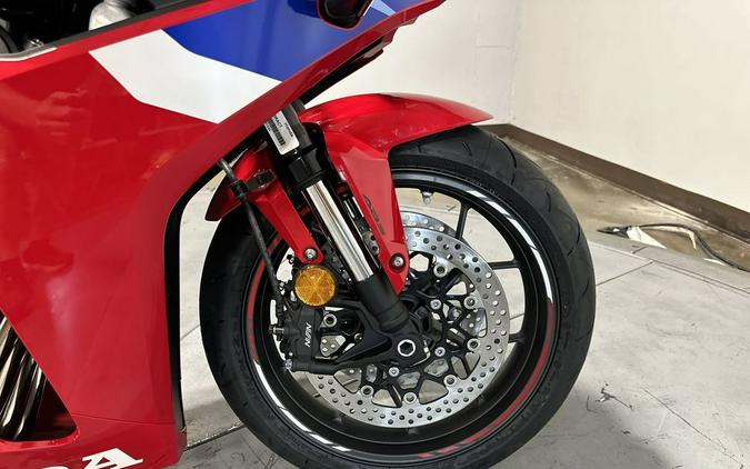 2026 Honda CBR650R E-Clutch