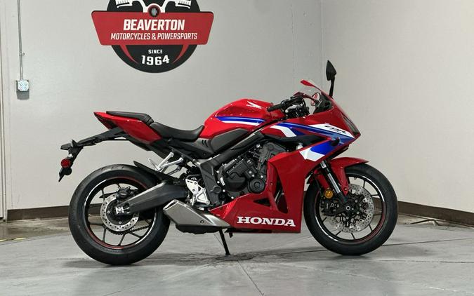 2026 Honda CBR650R E-Clutch