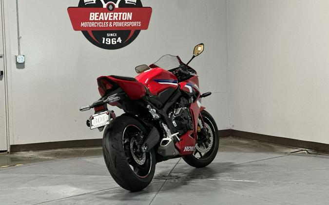 2026 Honda CBR650R E-Clutch