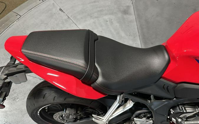 2026 Honda CBR650R E-Clutch