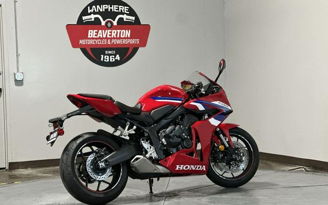2026 Honda CBR650R E-Clutch