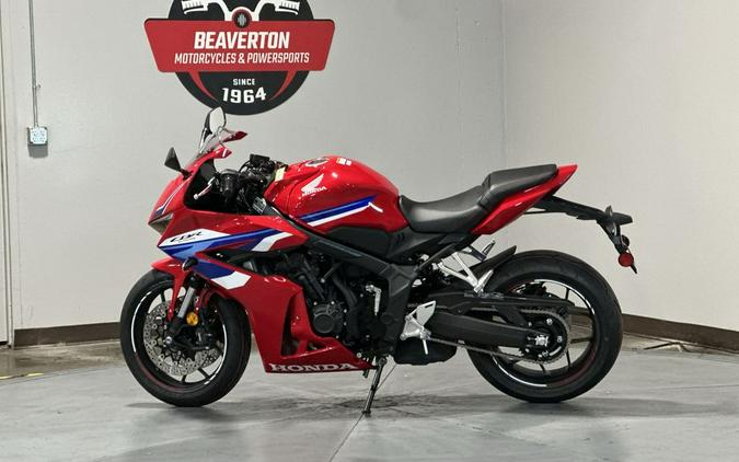 2026 Honda CBR650R E-Clutch