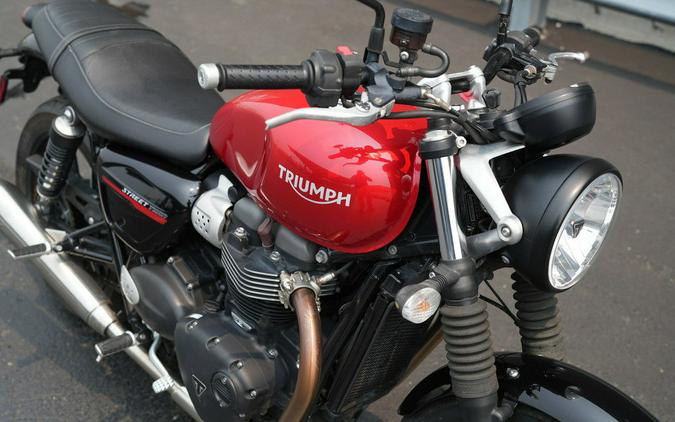2019 Triumph Street Twin Korosi Red
