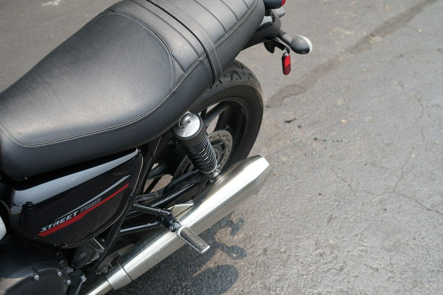 2019 Triumph Street Twin Korosi Red