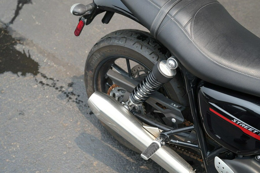 2019 Triumph Street Twin Korosi Red