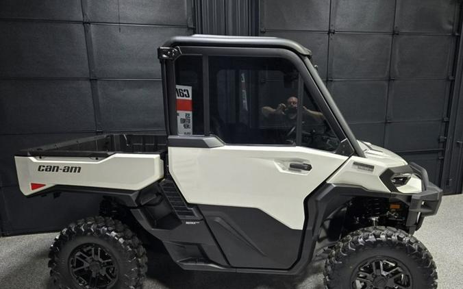 2026 Can-Am Defender Limited HD11