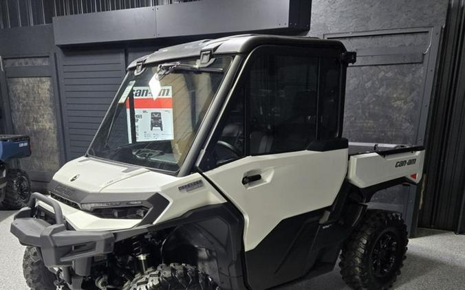 2026 Can-Am Defender Limited HD11
