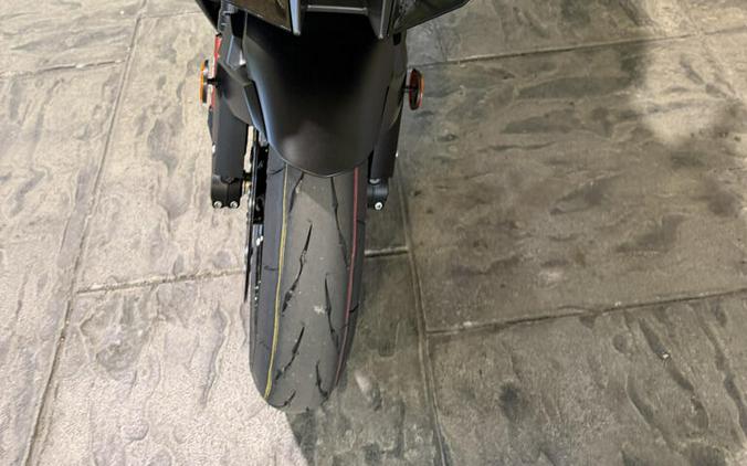 2025 ZX10R ABS with only 150 miles!!!