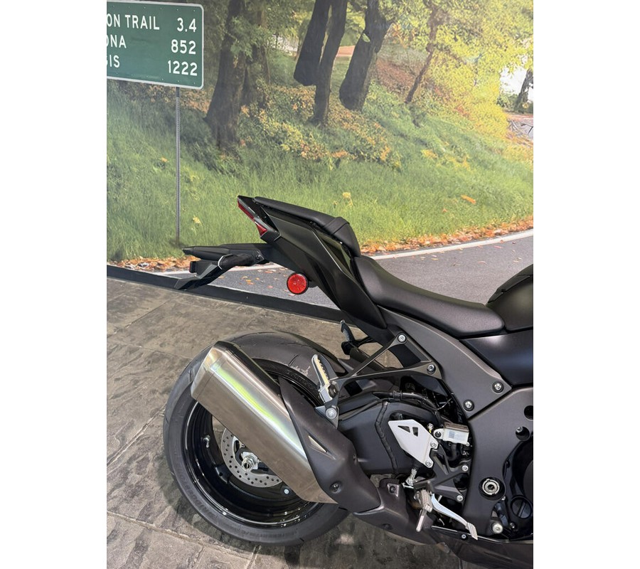 2025 ZX10R ABS with only 150 miles!!!