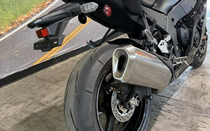 2025 ZX10R ABS with only 150 miles!!!