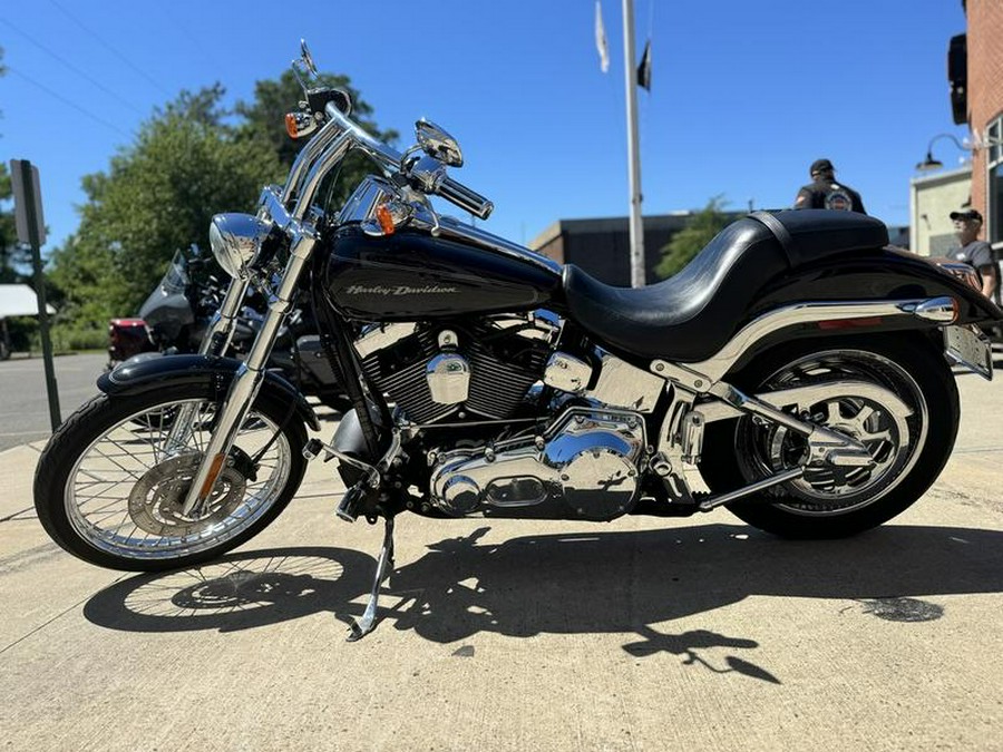 2006 Harley-Davidson® FXSTDI