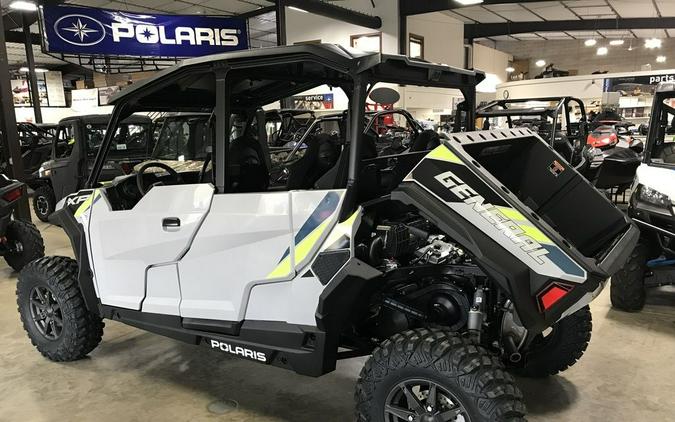 2024 Polaris® General XP 4 1000 Sport