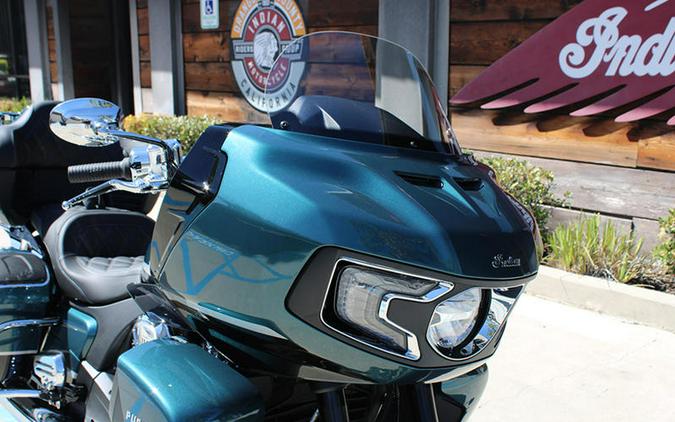 2026 Indian Motorcycle® Pursuit® Limited 112 w/PowerBand Audio Cascade Green with Black Metallic