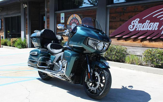 2026 Indian Motorcycle® Pursuit® Limited 112 w/PowerBand Audio Cascade Green with Black Metallic