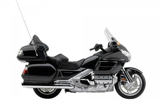 2010 Honda Gold Wing Audio / Comfort