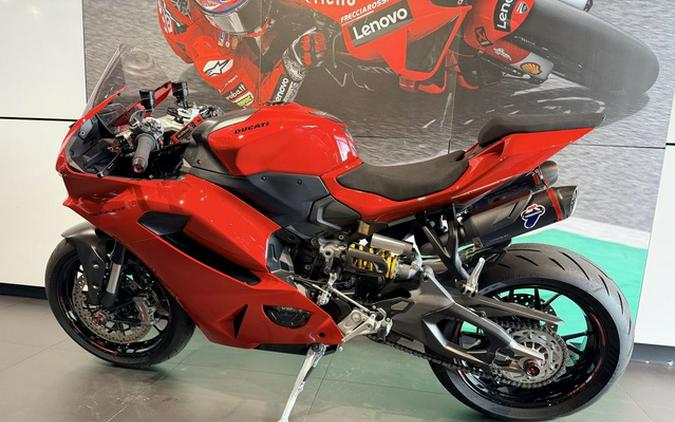 2025 Ducati Panigale V2