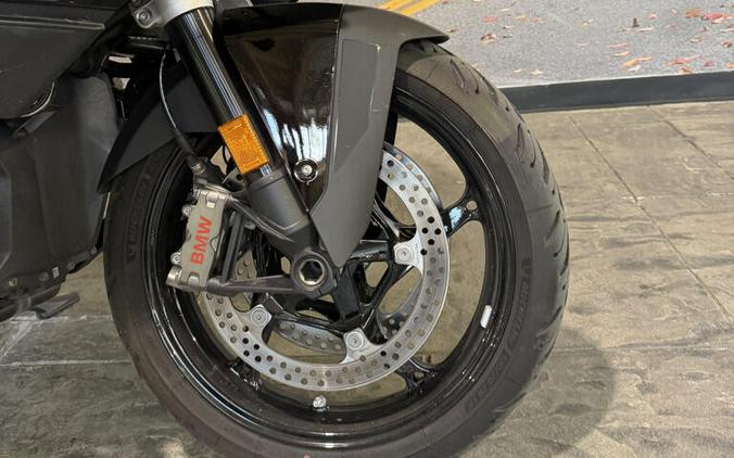 2026 R1300RT Triple Black only 1314 miles!!!