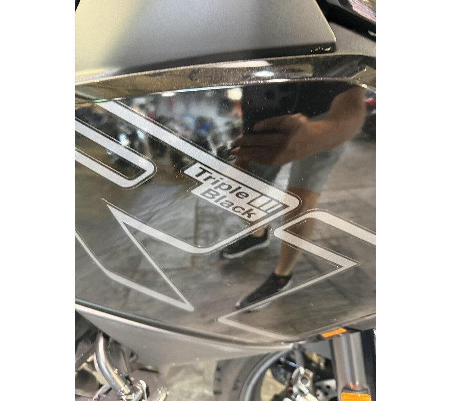 2026 R1300RT Triple Black only 1314 miles!!!