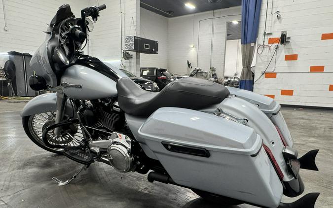 2023 HARLEY DAVIDSON STREET GLIDE