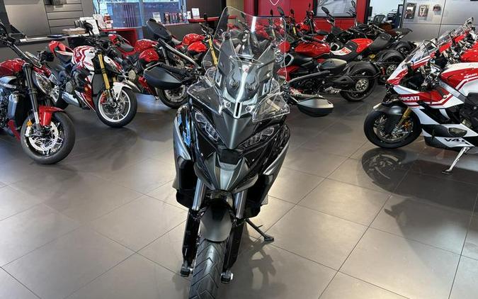 2025 Ducati Multistrada V4 S Travel & Radar Thrilling Black