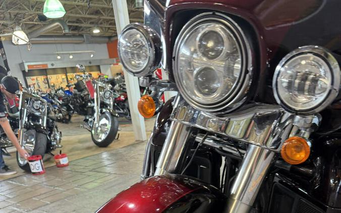 2014 Harley-Davidson Ultra Limited w/ full Rinehart exhaust