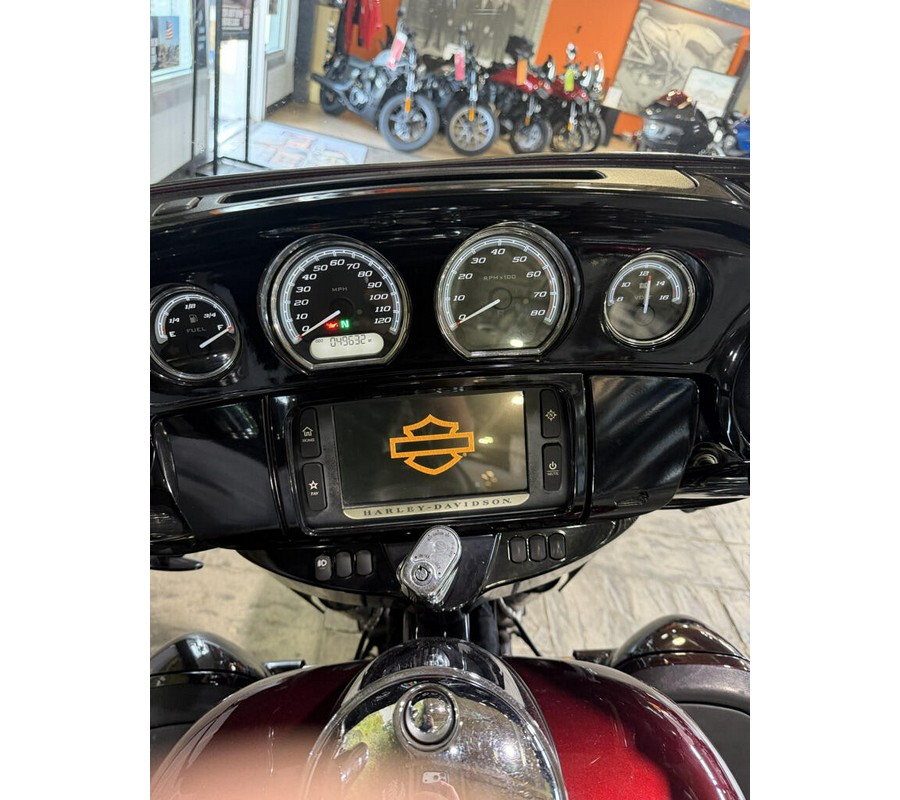 2014 Harley-Davidson Ultra Limited w/ full Rinehart exhaust