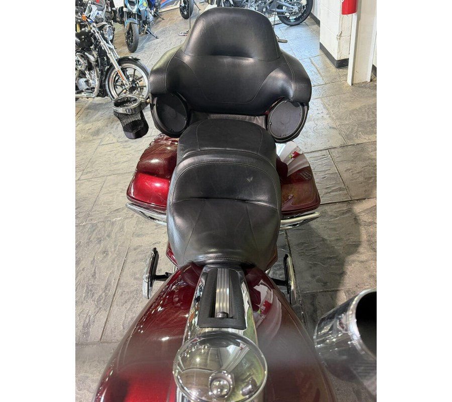 2014 Harley-Davidson Ultra Limited w/ full Rinehart exhaust