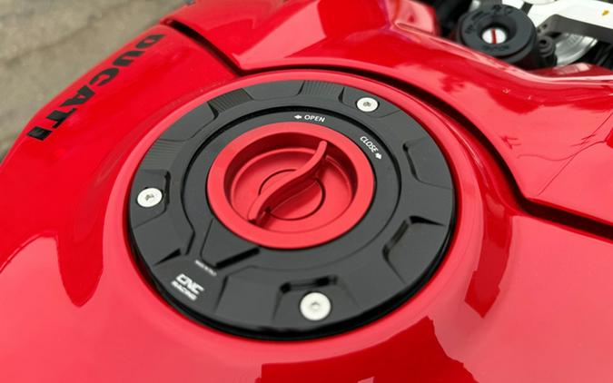 2022 Ducati Panigale V4 S