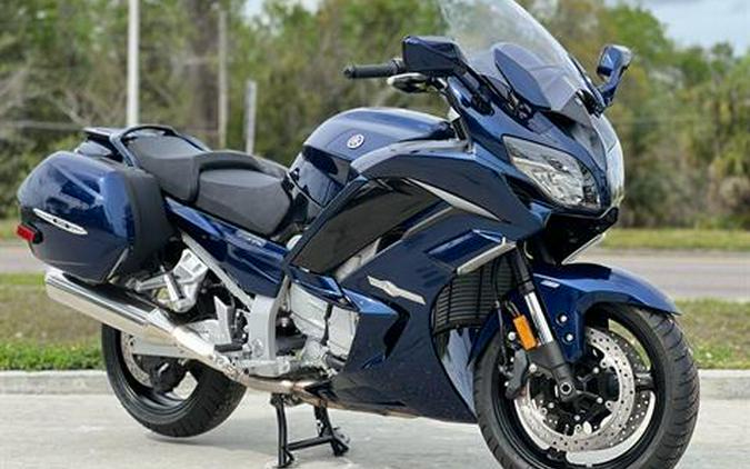 2024 Yamaha FJR1300ES