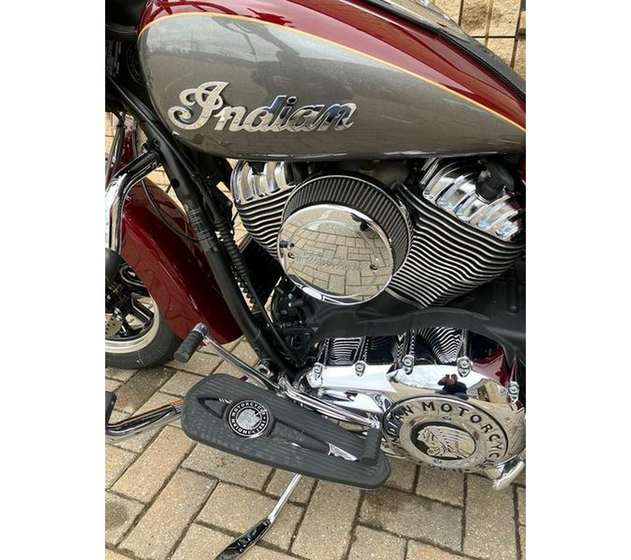 2020 Indian Motorcycle® Springfield® Burgundy Metallic / Titanium Metallic