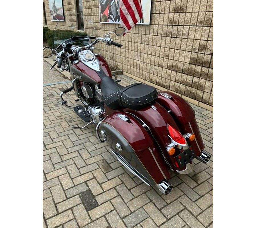 2020 Indian Motorcycle® Springfield® Burgundy Metallic / Titanium Metallic