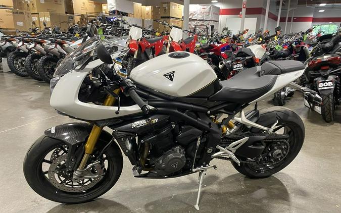 2022 Triumph Speed Triple 1200 RR