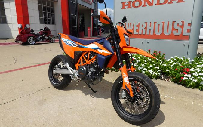 2023 KTM SMC 690 R