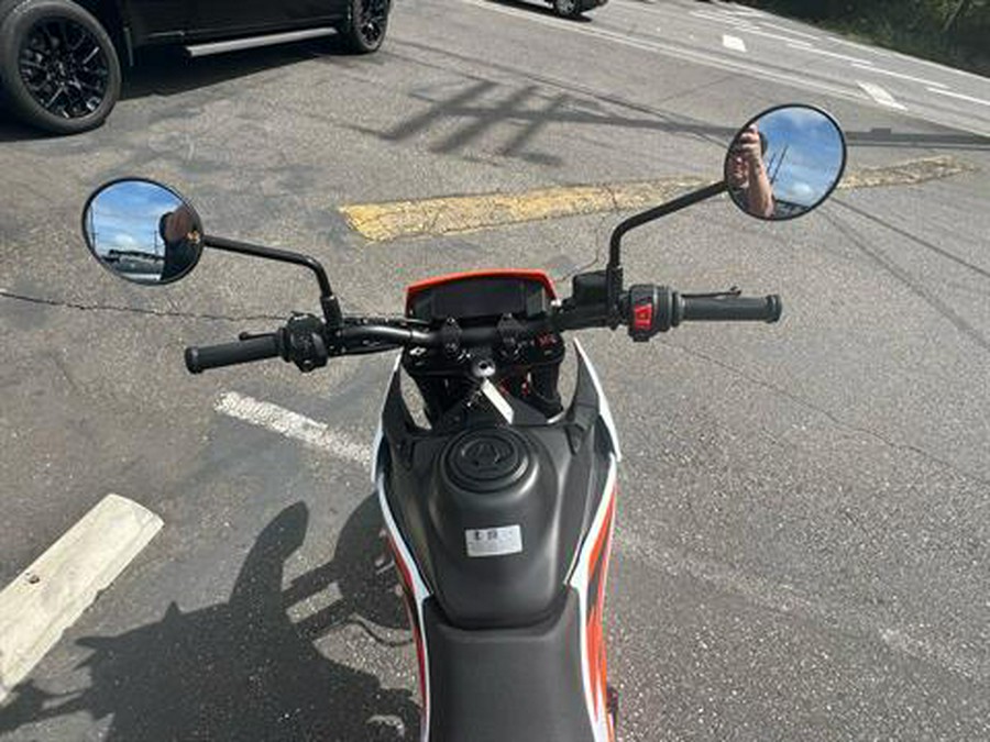2025 KTM 390 SMC R