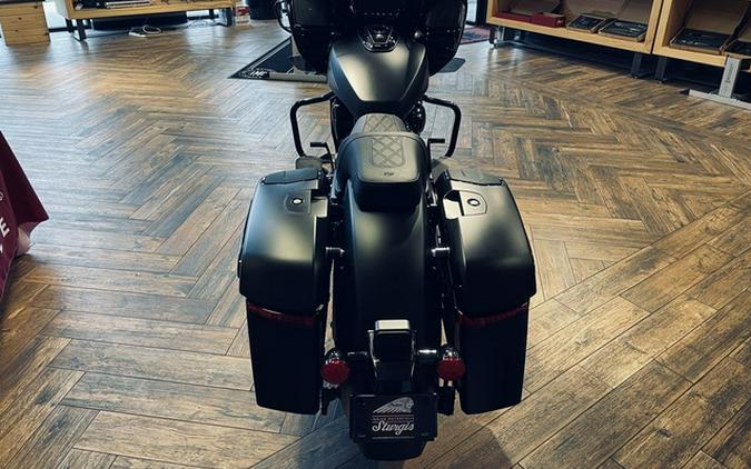 2025 Indian Challenger Dark Horse 112 W/Powerband Audio Blac