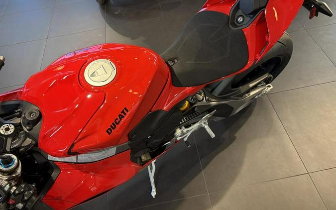 2025 Ducati Panigale V4 S Panigale V4 S
