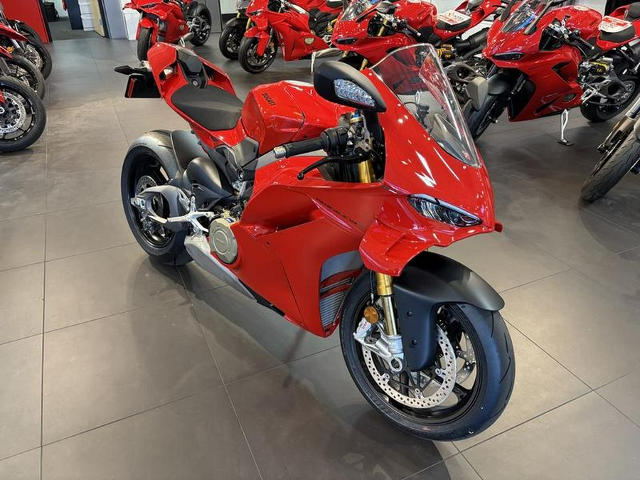 2025 Ducati Panigale V4 S Panigale V4 S