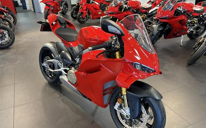 2025 Ducati Panigale V4 S Panigale V4 S