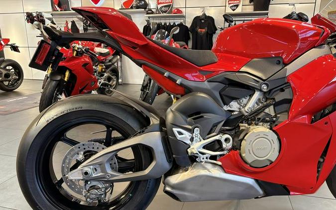2025 Ducati Panigale V4 S Panigale V4 S