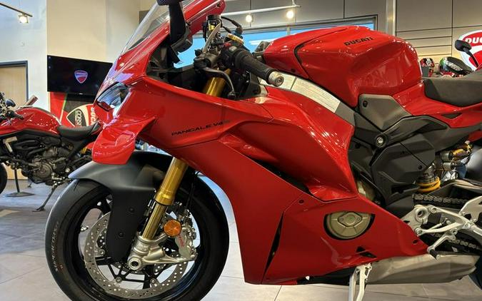 2025 Ducati Panigale V4 S Panigale V4 S