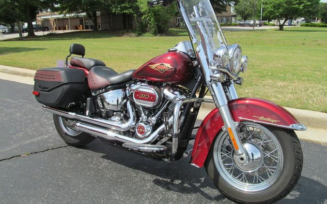 2023 Harley-Davidson FLHCSANV - Heritage Classic Anniversary Edition