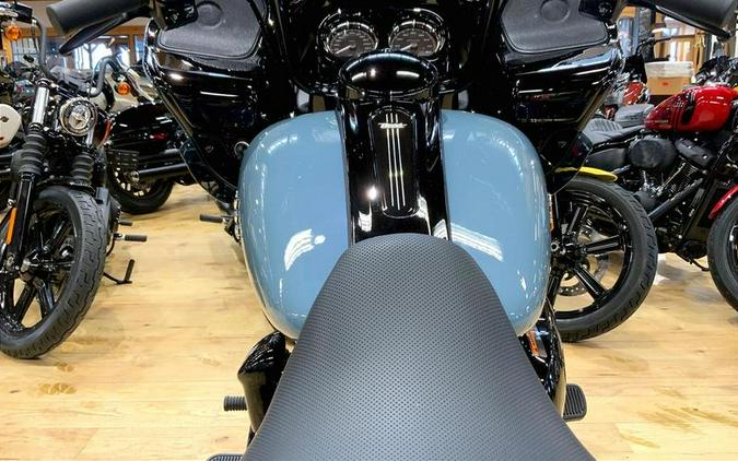 2024 Harley-Davidson® FLTRT - Road Glide® 3